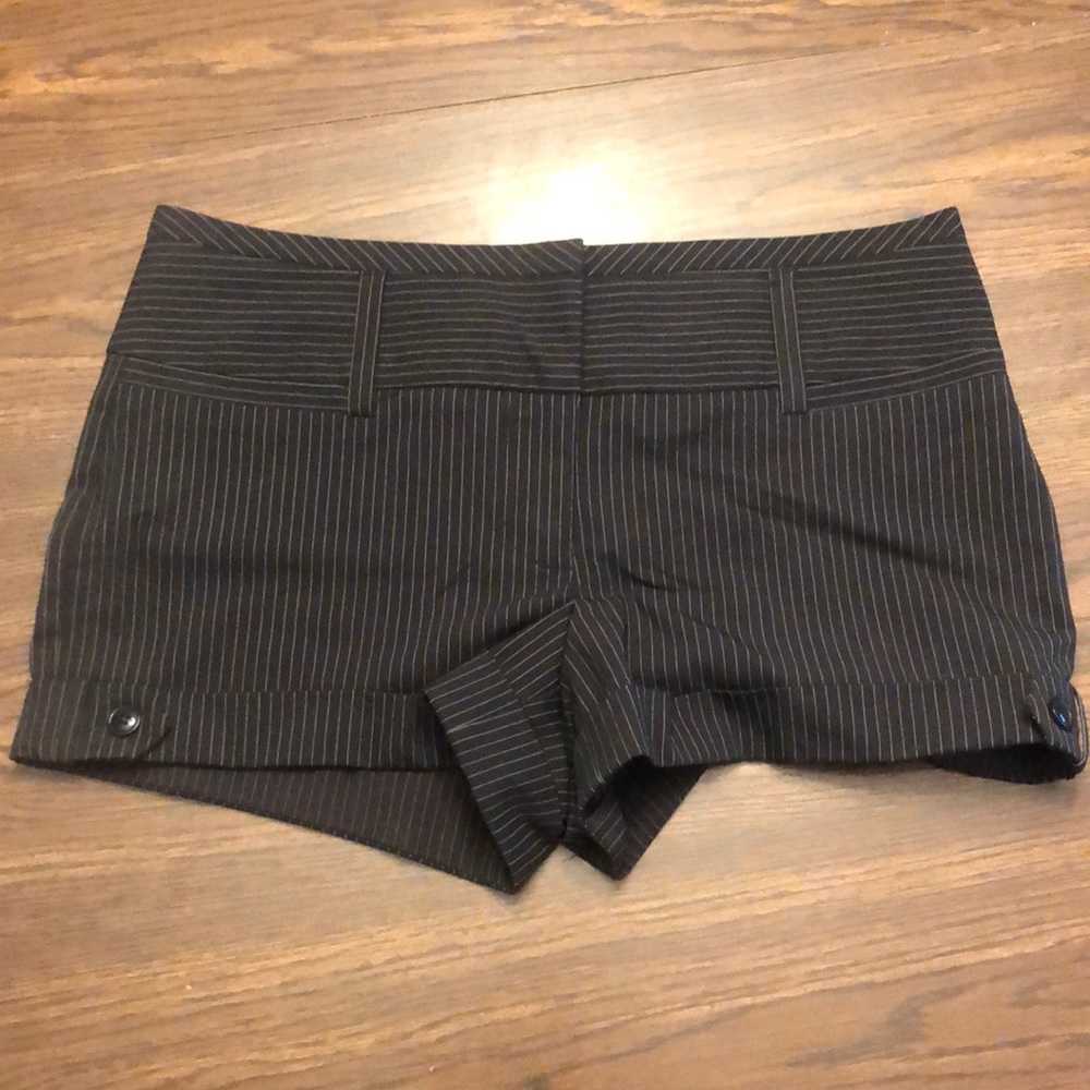 Charlotte Russe dress shorts size 6